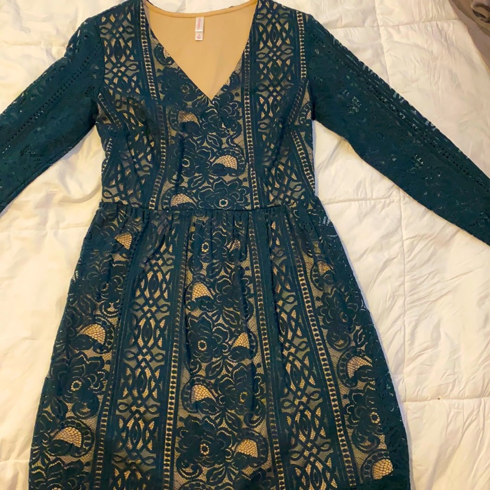 Beautiful green lacy Xhilaration dress